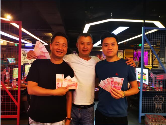 哈哈+太阳+杜哥